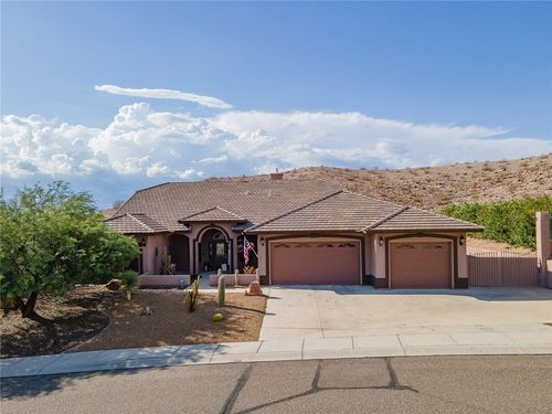 2893 Desert Heights Dr, Bullhead City, AZ, 86429-6805 | Card Image