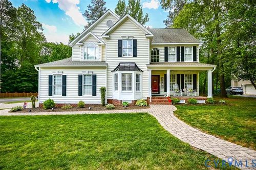 9047 Laurel Branch Cir, Mechanicsville, VA, 23116-5820 | Card Image