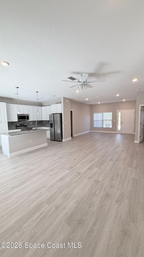 1318 Saxony Rd Sw, PALM BAY, FL, 32908-7147 | Card Image