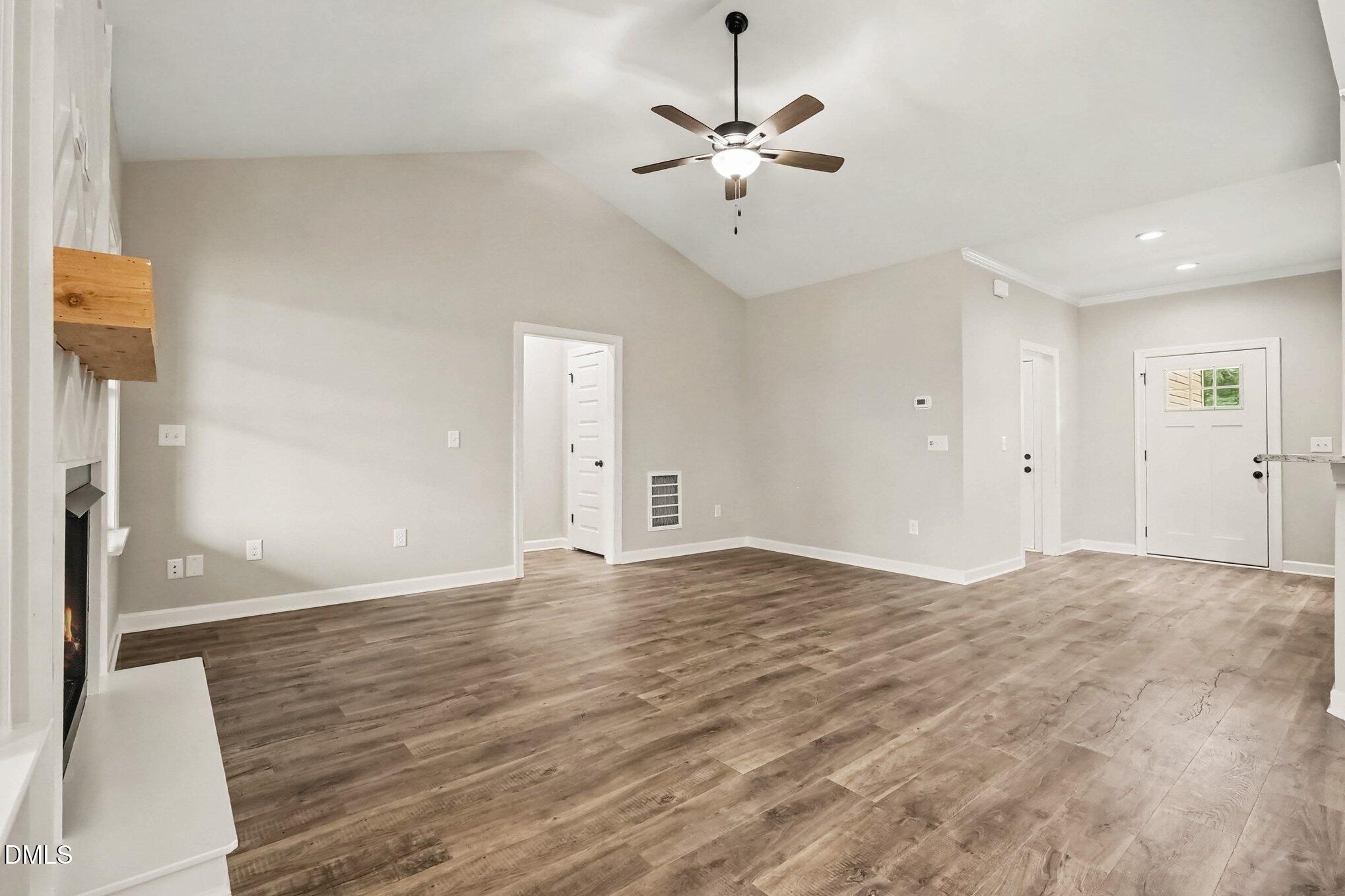 Residential in Selma 4