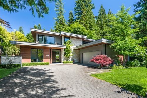3430 Aintree Dr, North Vancouver, BC, V7R4E3 | Card Image