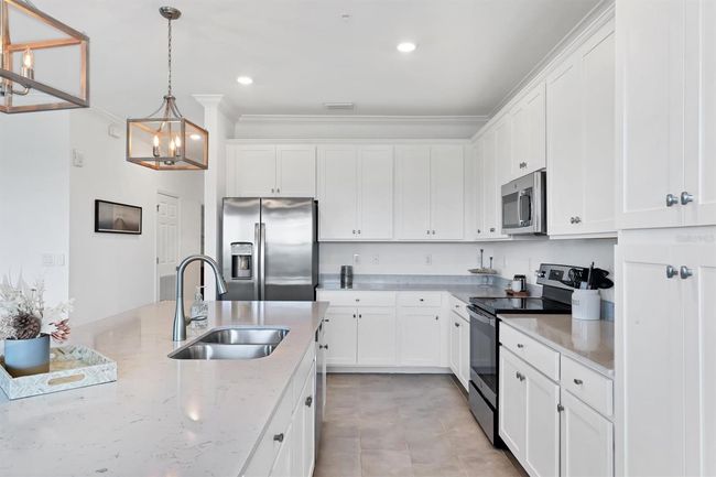 UNIT-405 - 18114 Gawthrop Dr, Condo with 2 bedrooms, 2 bathrooms and null parking in BRADENTON FL | Image 14