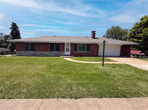 9641 Halls Ferry Rd, Saint Louis, MO, 63136-4061 | Card Image