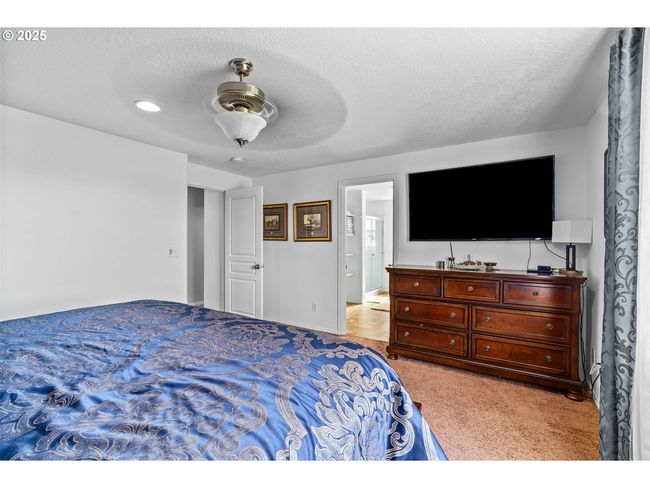 1972 Adelman Loop, House other with 3 bedrooms, 3 bathrooms and 2 parking in Eugene OR | Image 23