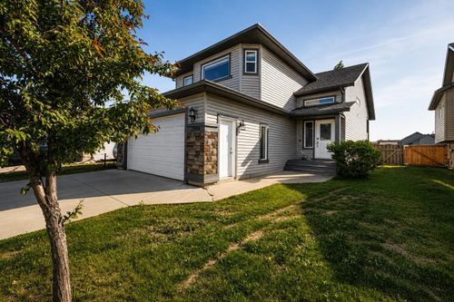 7806 114 St, Grande Prairie, AB, T8W2T7 | Card Image