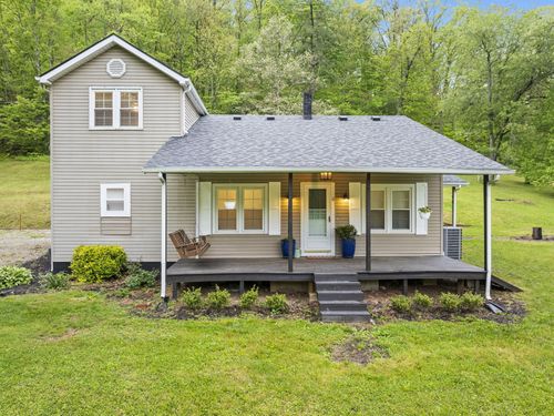 11 Congleton Hollow Rd, Mckee, KY, 40447-6501 | Card Image