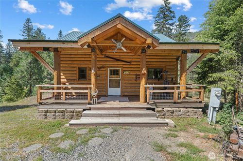 v-3733 V Sand Creek Rd, Kettle Falls, WA, 99141-8727 | Card Image