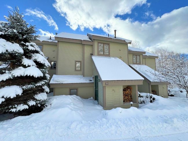 4F - 34 Sugar Brook Rd, Condo with 3 bedrooms, 3 bathrooms and null parking in Peru VT | Image 44