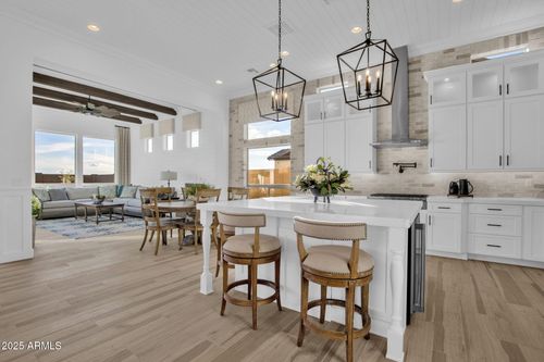 2536 E Quenton Street, Mesa, AZ, 85213 | Card Image