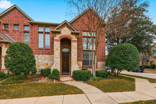 8604 Naomi St, Plano, TX, 75024-7807 | Card Image