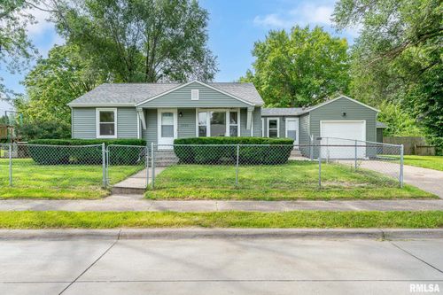 3505 W Lombard St, Davenport, IA, 52804-2817 | Card Image