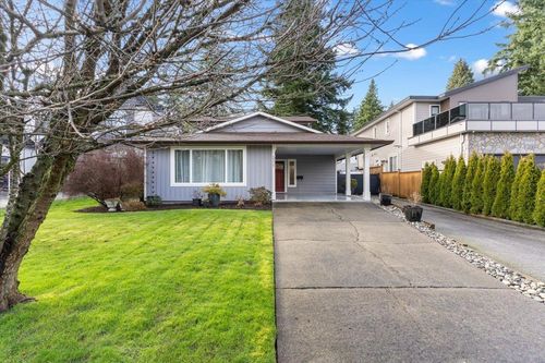 2217 154 St, Surrey, BC, V4A4S6 | Card Image