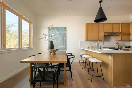 2-709 C Street, San Rafael, CA, 94901 | Card Image