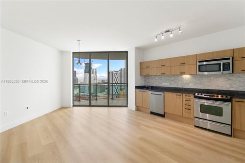 apt-3413-350 Miami Ave, Miami, FL, 33130-1935 | Card Image