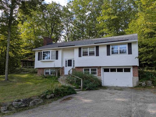 206 S Merrimack Rd, Hollis, NH, 03049-6234 | Card Image