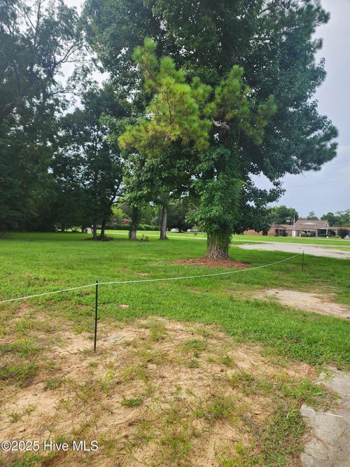 118 E Church St, Atkinson, NC, 28421 | Card Image