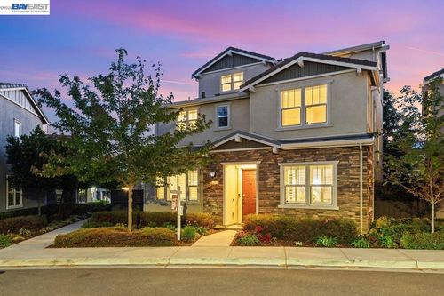 4052 Knightstown St, Dublin, CA, 94568-4752 | Card Image