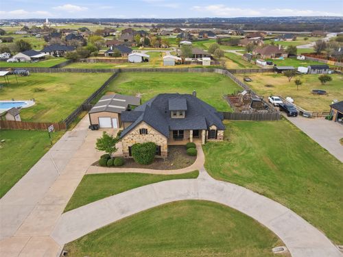 165 Canyon Dr, Decatur, TX, 76234-5057 | Card Image