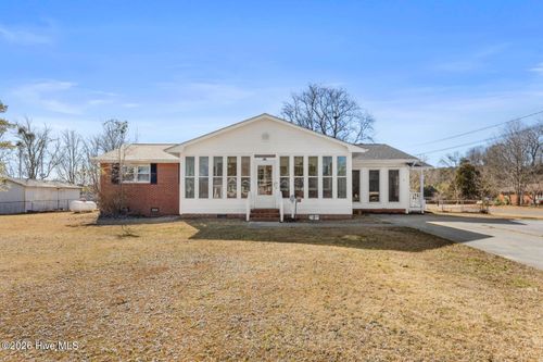 61 Dixie Trl, Jacksonville, NC, 28546-6922 | Card Image