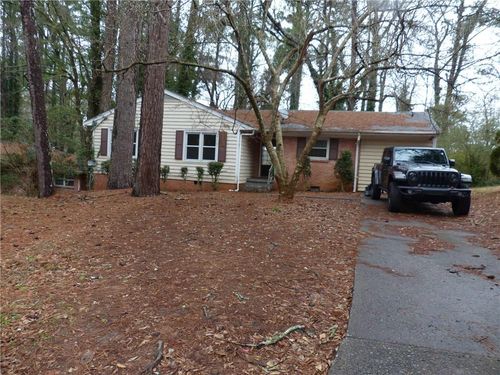 1790 Laurelwood Dr Sw, Atlanta, GA, 30311-3858 | Card Image