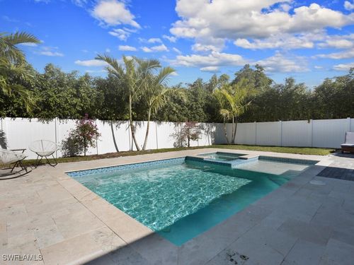 1279 10th Ave N, NAPLES, FL, 34102-5427 | Card Image