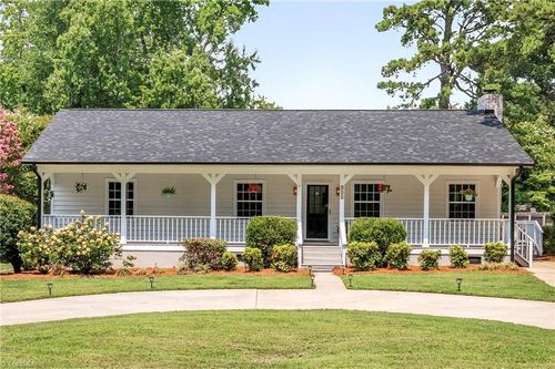 515 Nova Ave, High Point, NC, 27265-1333 | Card Image
