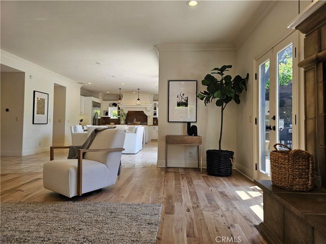 411 Snug Harbor Rd, House other with 5 bedrooms, 5 bathrooms and 3 parking in Newport Beach CA | Image 17
