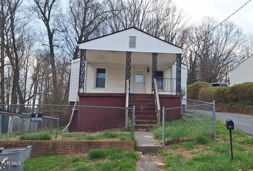 214 Stafford St, Bristol, TN, 37620-1643 | Card Image