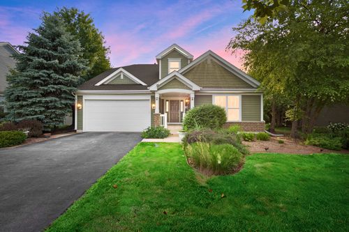 115 Clover Dr, Sugar Grove, IL, 60554-9228 | Card Image