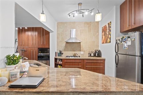 apt-8-1840 James Ave, Miami Beach, FL, 33139-7439 | Card Image