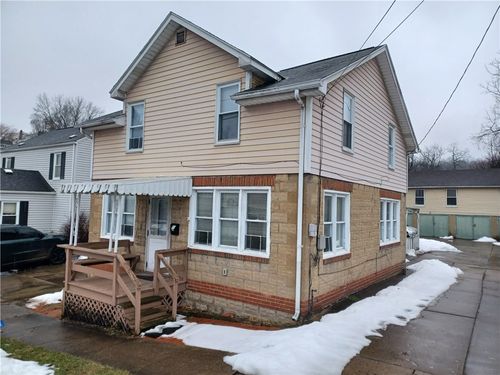 75 Nokomis Dr, Washington, PA, 15301-5709 | Card Image