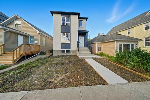 307 Victoria Ave E, Winnipeg, MB, R2C0E6 | Card Image