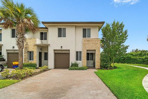 350 Pioneer Way, Royal Palm Beach, FL, 33411-6238 | Card Image