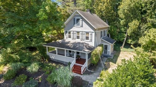 254 Runnymede Rd, West Caldwell, NJ, 07006-8117 | Card Image