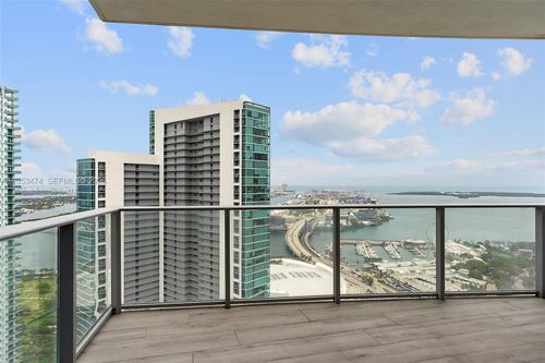 4407-851 Ne 1st Ave, Miami, FL, 33132-1817 | Card Image