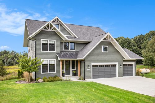 9030 S 8th St, Schoolcraft, MI, 49087-9476 | Card Image