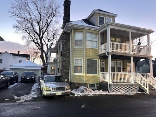 8 Fay Pl, Haverhill, MA, 01830-4017 | Card Image