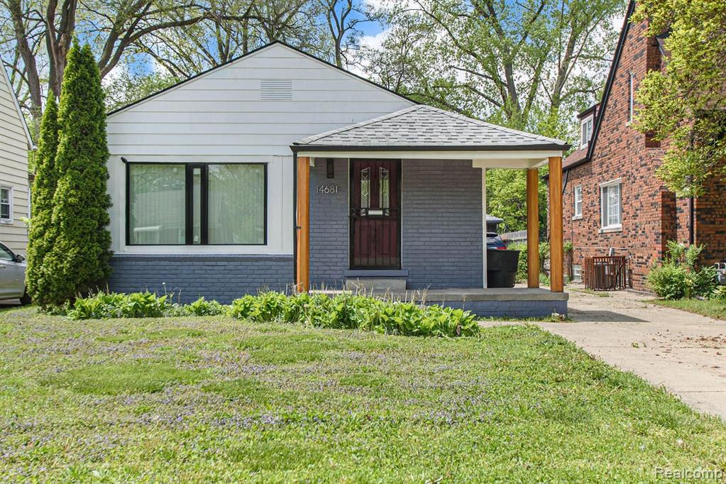 Archdale St, Detroit, MI 48227