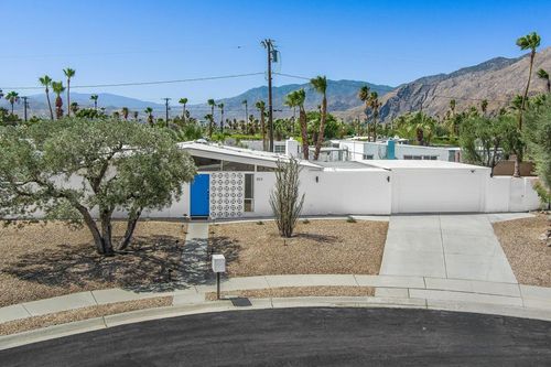 859 E Grace Cir, Palm Springs, CA, 92262-2231 | Card Image