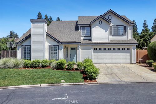 109-N N Cedar Ave, Fresno, CA, 93702 | Card Image