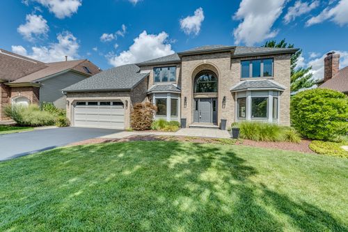3703 Mistflower Ln, Naperville, IL, 60564-8185 | Card Image