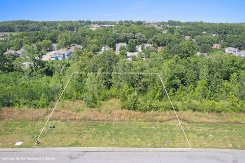 112 E 122nd St, Kansas City, MO, 64145-1319 | Card Image