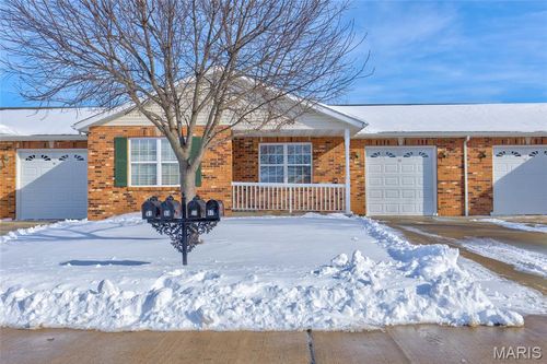 53 Parkside Dr, Bethalto, IL, 62010-1569 | Card Image