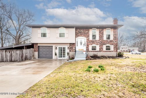 9208 Foxtail Ct, Crestwood, KY, 40014-8507 | Card Image