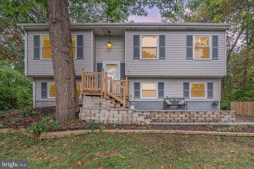 13 Eastwood Dr, CARLISLE, PA, 17015-9799 | Card Image