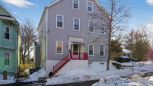 32 Franklin St, New Bedford, MA, 02740-5477 | Card Image