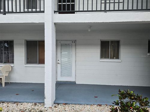 e5-2007 Sunset Dr, BRADENTON, FL, 34207-4567 | Card Image