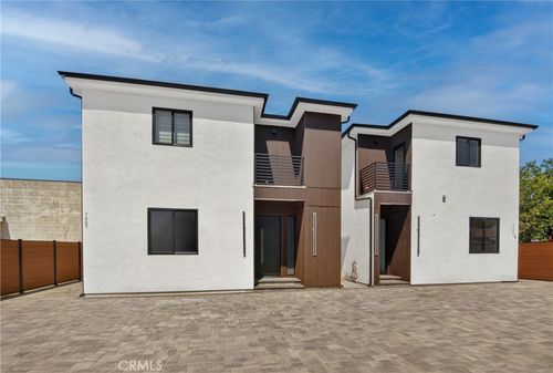 7605 Greg Ave, Sun Valley, CA, 91352-4334 | Card Image
