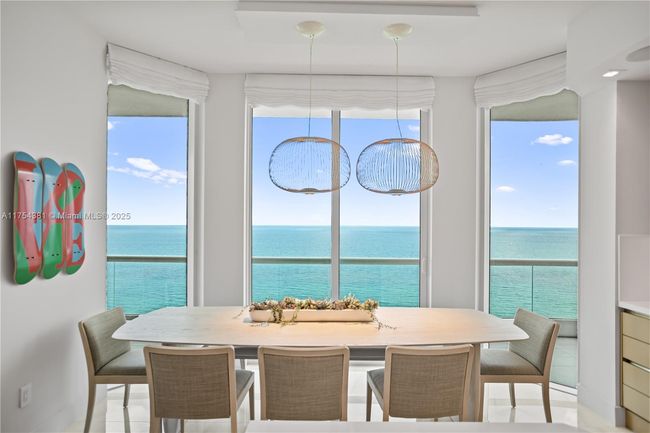 APT-3202 - 16051 Collins Ave, Condo with 2 bedrooms, 3 bathrooms and null parking in Sunny Isles Beach FL | Image 7