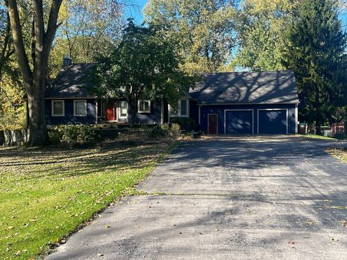 8866 Crane Rd, Milan, MI, 48160-9795 | Card Image